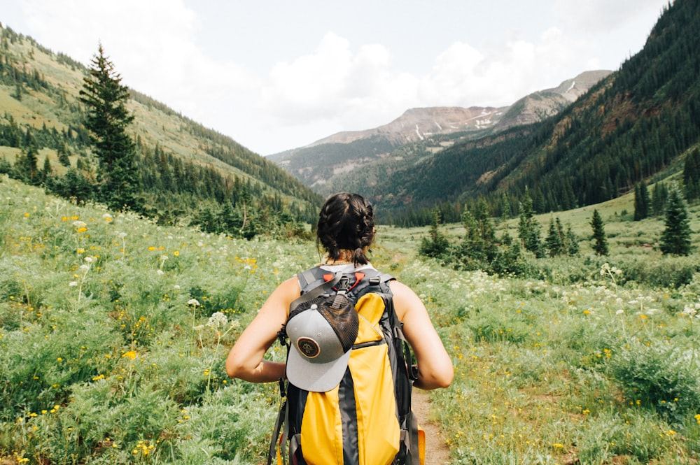 Softshell vs Hard Shell: Choosing the Right Fabric